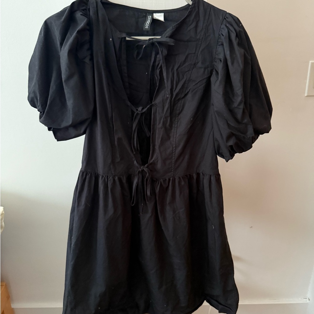 Elegant Black Puff Sleeve Dress